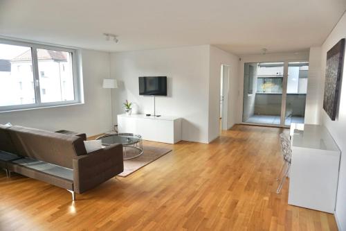 Balcony Suite in Central Zurich SH2,4R, Zürich (photo 11)