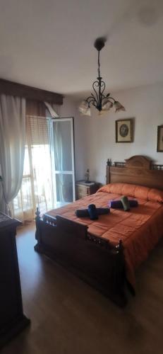 HOGAREÑO ADOSADO EN EL PUEBLO DE ARDALES, Malaga