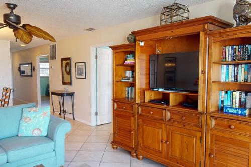 107 - Sea Breeze - image 18