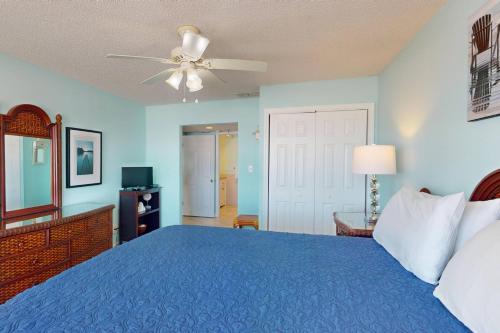 107 - Sea Breeze - image 33