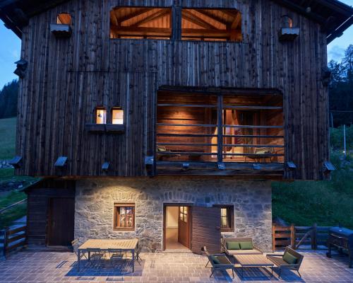 Viesnīcas āriene, Beautiful barn with garden and stunning view in Colle Santa Lucia