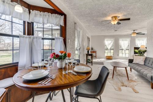 Charming Austin Home On 2 Acres: Bbq & Yard! - Austin, TX