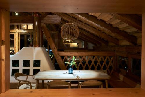 Iekārtas, Beautiful barn with garden and stunning view in Colle Santa Lucia