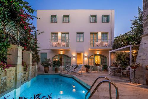 Mythos Suites Hotel - image 10