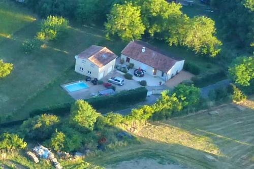 Villa de 5 chambres avec piscine privee jardin amenage et wifi a Montgaillard