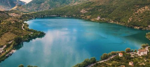 附近景點, Piccoli Desideri Tra le Singolarità del Molise (Piccoli Desideri Tra le Singolarita del Molise) in 福爾利德爾桑尼奧