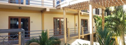 Beach Club Budget Rooms at Popeyes Caye Caulker in Caye Caulker