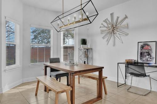 *Heart of Houston* Pet friendly/14ppl/4br/2.5b in Houston, USA