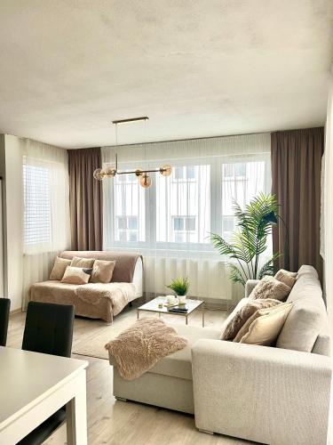 The Elite Suite II downtown AC & garage parking, Bratislava (photo 6)