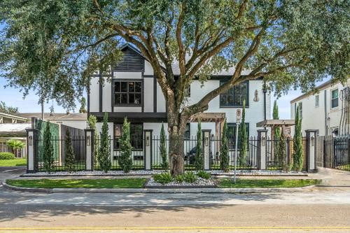 The Bishops Haven in Houston, USA