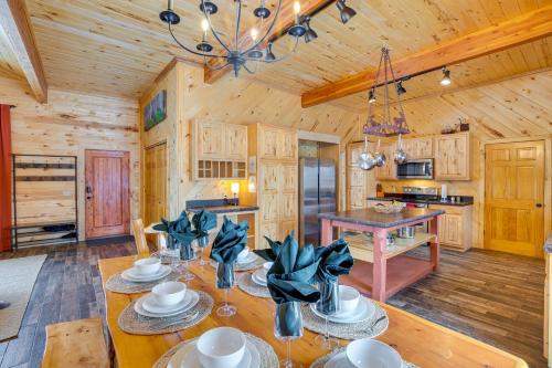 Spacious Gunnison Home Ski, Hike, Bike and Fish! in Gunnisson (CO)