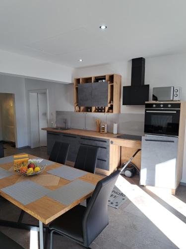 kök, Ferienapartment "Zur Linde" in Semmering
