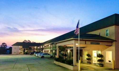 . Garden Inn & Suites - Metter