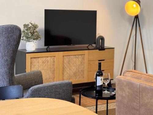 Apartment image 9