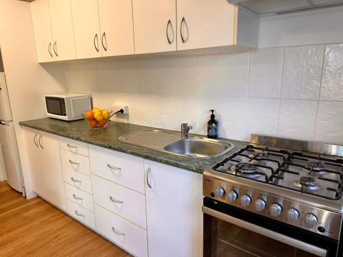 Apartment image 6