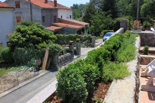 Apartments with a parking space Opric, Opatija - 7744