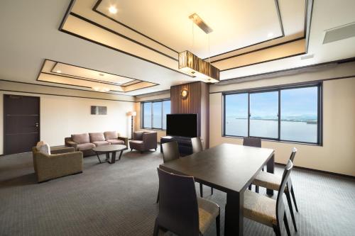 Grand Mercure Lake Biwa Resort & Spa in Nagahama