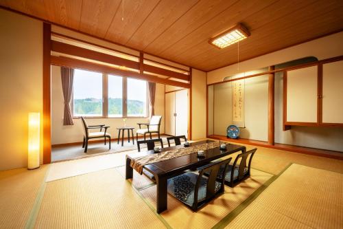 Japanese-Style Quadruple Room