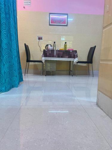 Peaceful Spacious Private 1BHK Near Airport close to VIP or Jessore Rd