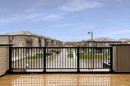 Tulip Smartments Brampton-Spacious 4 Bedroom Near Airport