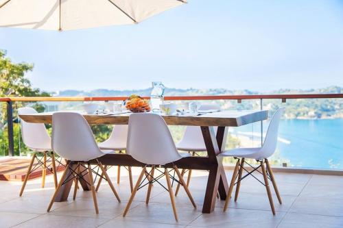 Villa Surya -6 BDRM, Breathtaking Ocean View, pool in Sayulita, Mexico