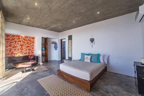 Villa Surya -6 BDRM, Breathtaking Ocean View, pool in Sayulita, Mexico