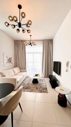 Stylish & Roomy 1BR in the Heart of the City, Dubai (Foto 3)