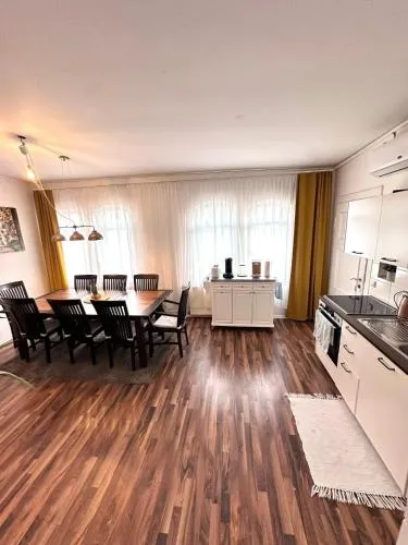 Ganze Citywohnung 4 Schlafzimmer in Hannover, Deutschland