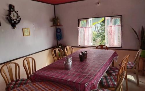 Iekārtas, Megitar Homestay by StayApart in Milangram