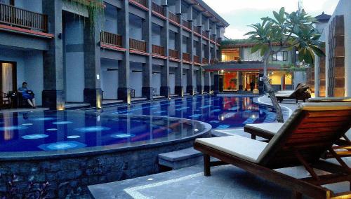 Grand Sinar Indah, Legian