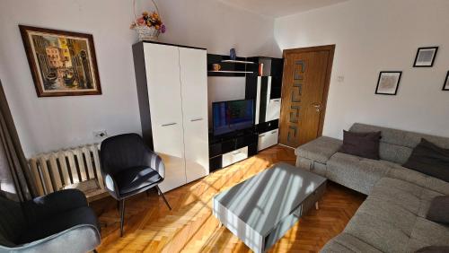 Urban Comfort 1BR near South Park with Balcony, Sofia