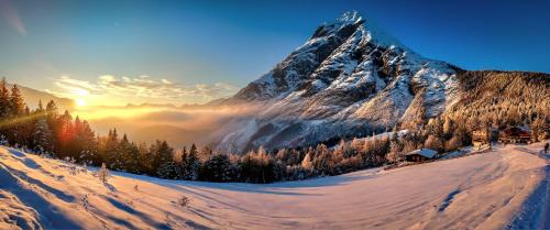 Fewo 2 Haus am Lärchenhang Leutasch (Fewo 2 Haus am Larchenhang Leutasch) in ไพลค์