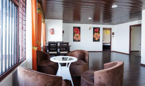 ห้องอาหาร, Summit Sherpa Mountain Hotel in กาลิมปง