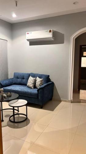 Elegant apartment - image 5