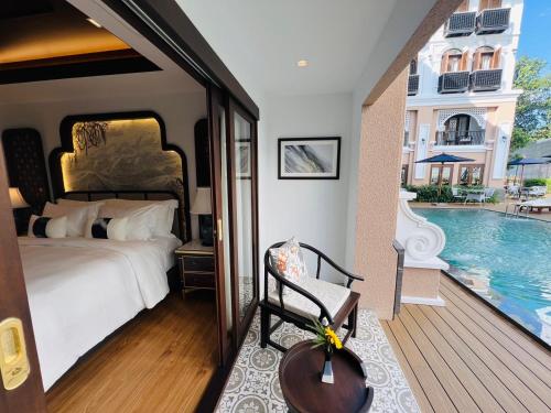 524725061 CHINO@NIMMAN Luxury Boutique Hotel
