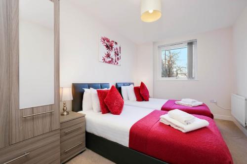 Alder House Serviced Apartment Maidenhead by Ferndale