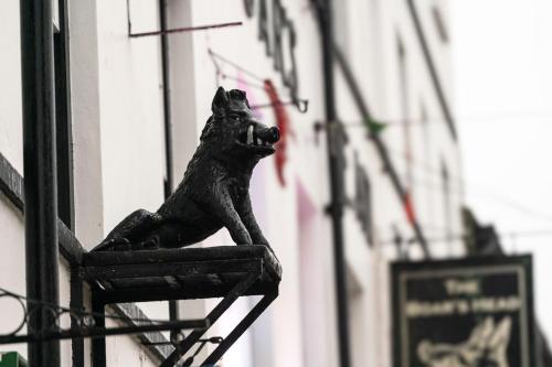 Boars Head Hotel - image 12