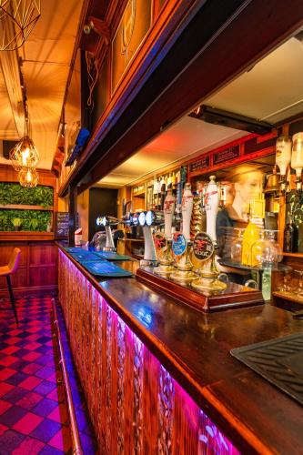Boars Head Hotel - image 7