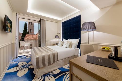 Single Room image 4