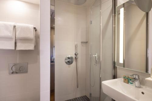 Dream Hotel Opera - image 11