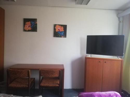 TWS Pension an der B1 - image 12