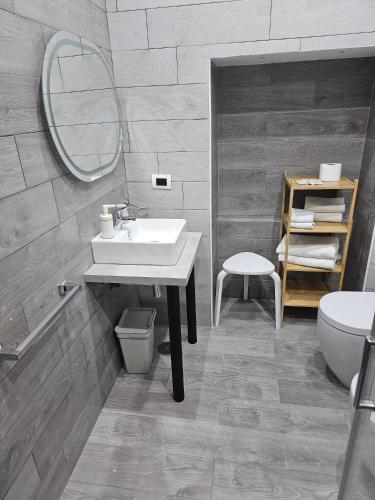 B&B TERRONIA Room Type - Triple Room with Bathroom