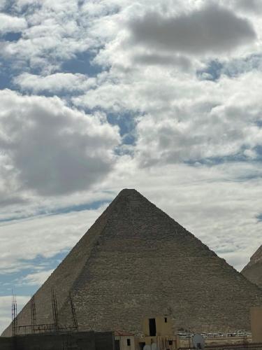 Diyar Pyramids Inn - Tap to explore photos