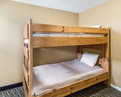 Quality Inn & Suites on the Beach in Corpus Christi, USA