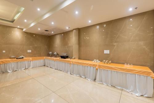 Rated highly by Business travelers