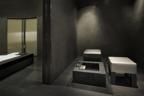 52480847 Armani Hotel Dubai, Burj Khalifa
