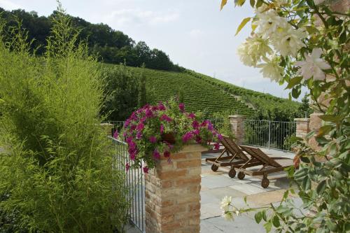 Agriturismo Tre Stelle - Accommodation - Barbaresco