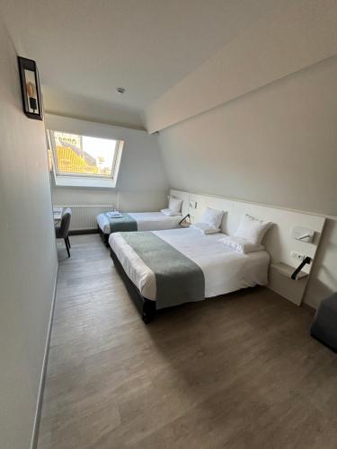 Martin's Brugge - image 2