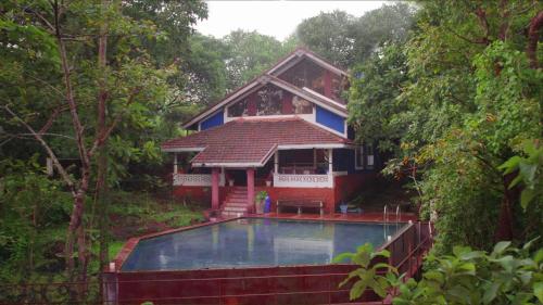 Mae Terra - 4BHK Villa with Infinity Pool on Chorao Island