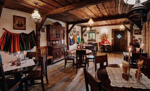 Ресторан, Gosciniec Oycowizna in Лешноволя